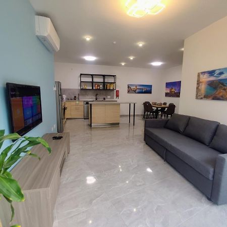 Deggies Apartments - Spacious, Modern Apartment! Naxxar Ngoại thất bức ảnh