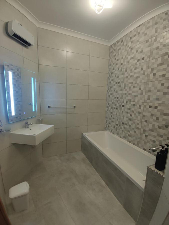 Deggies Apartments - Spacious, Modern Apartment! Naxxar Ngoại thất bức ảnh