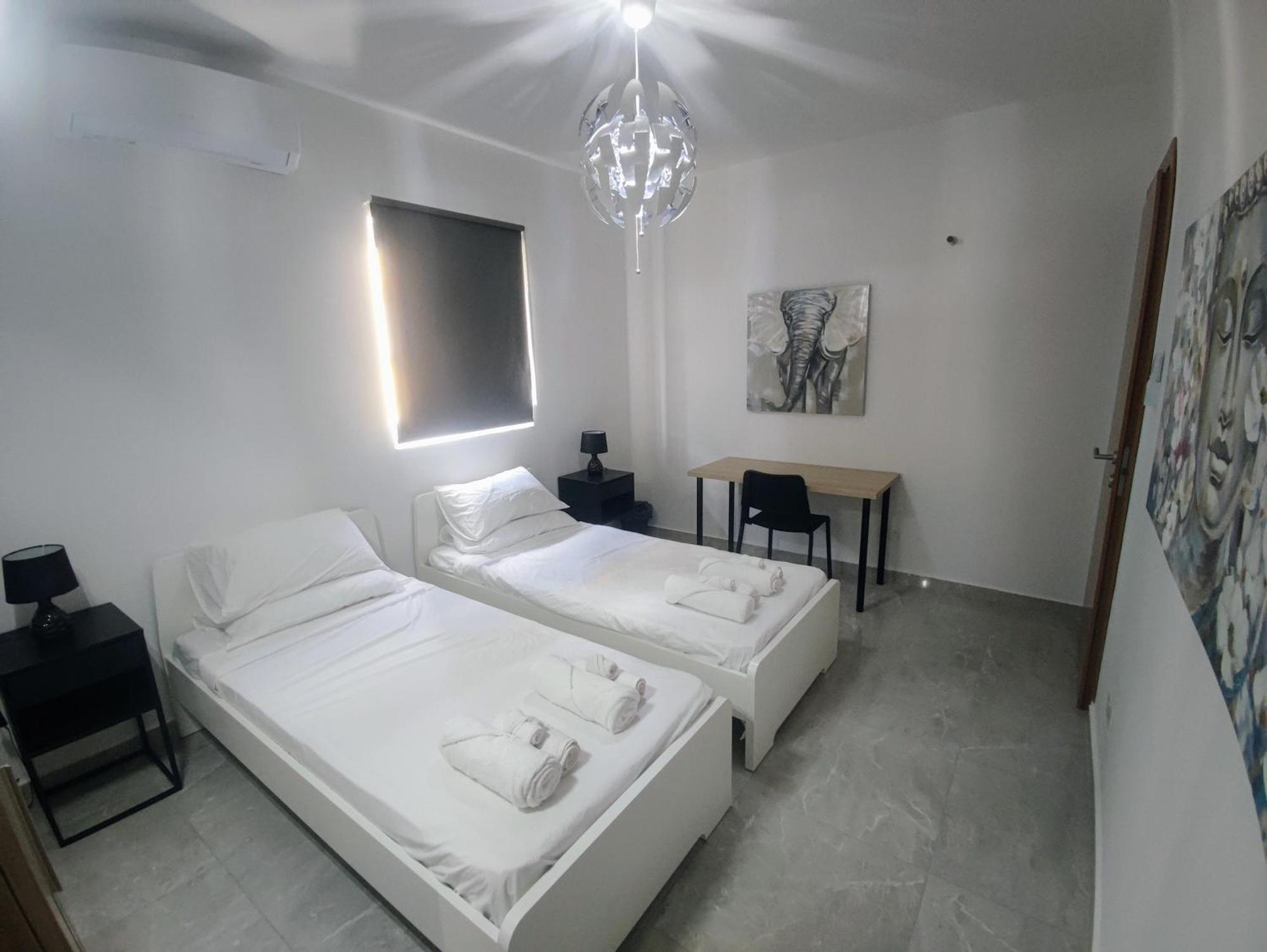 Deggies Apartments - Spacious, Modern Apartment! Naxxar Ngoại thất bức ảnh